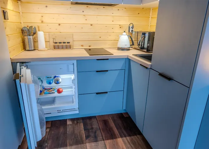 Prázdninový areál 6 *